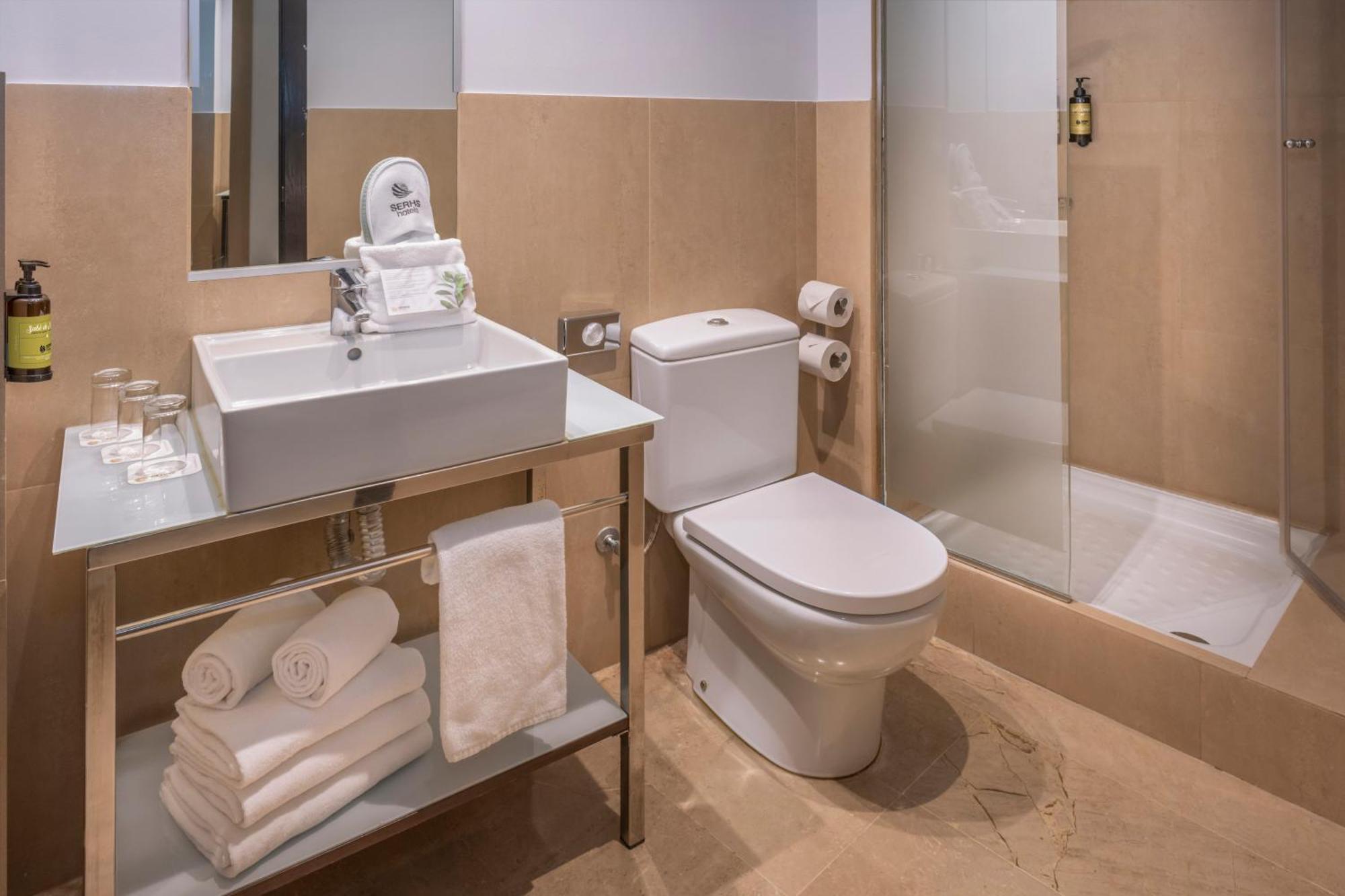 ברצלונה Hotel Serhs Del Port מראה חיצוני תמונה