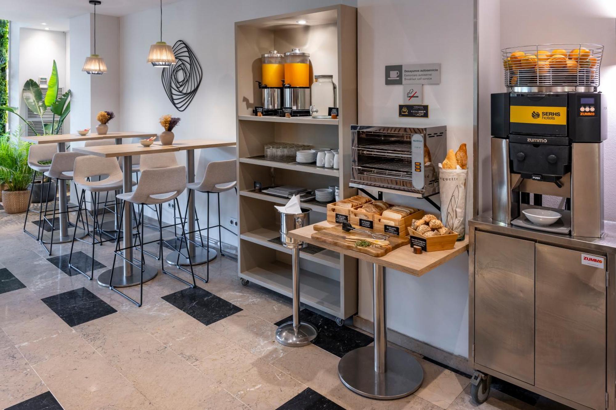 ברצלונה Hotel Serhs Del Port מראה חיצוני תמונה