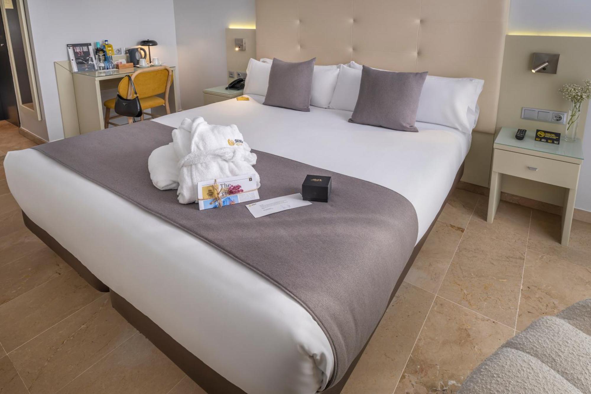 ברצלונה Hotel Serhs Del Port מראה חיצוני תמונה