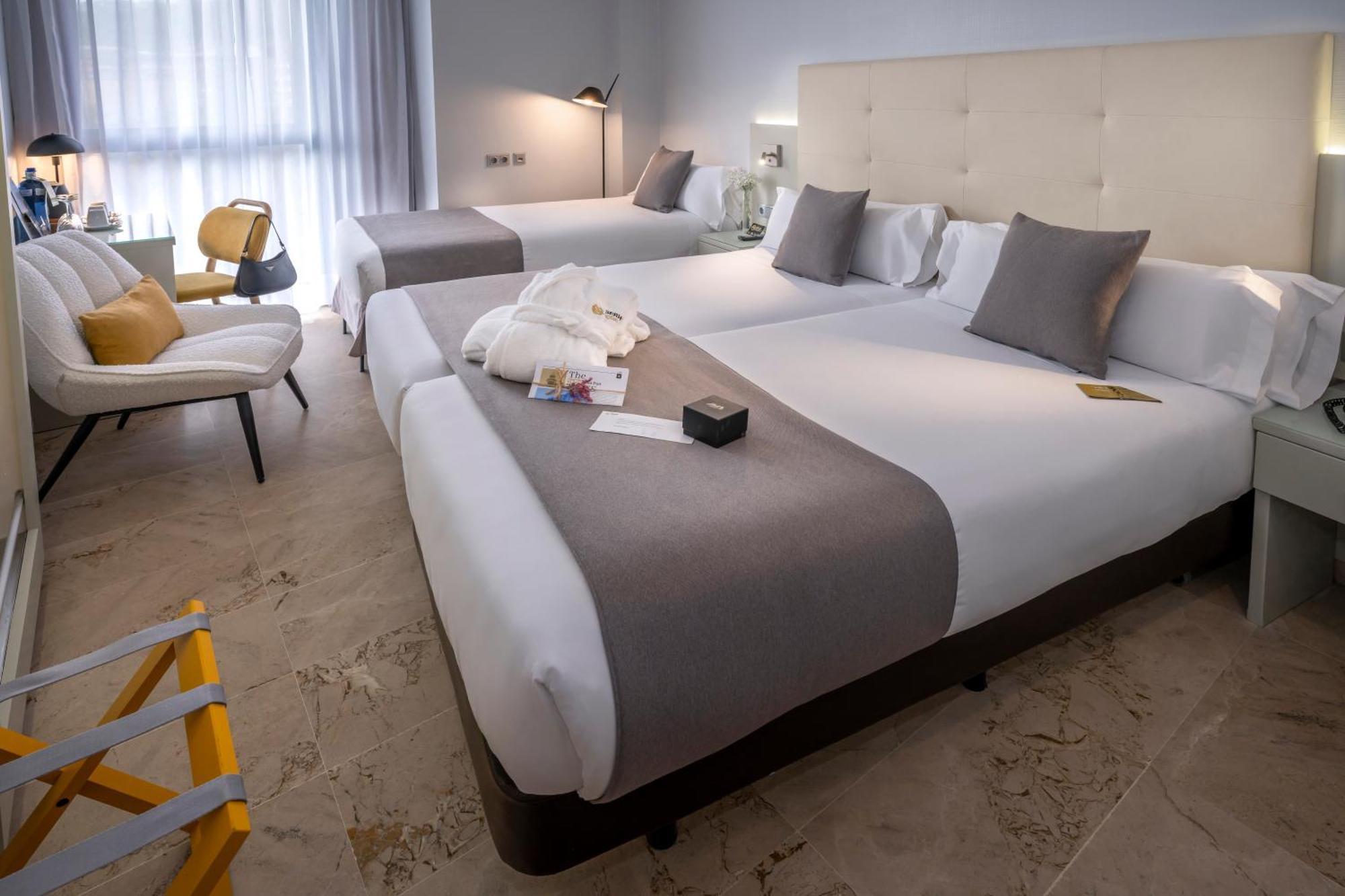 ברצלונה Hotel Serhs Del Port מראה חיצוני תמונה